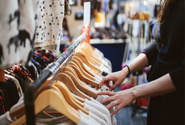 Animations et bonnes affaires : le vide-dressing du Grand Nancy fait son retour à l’Octroi 