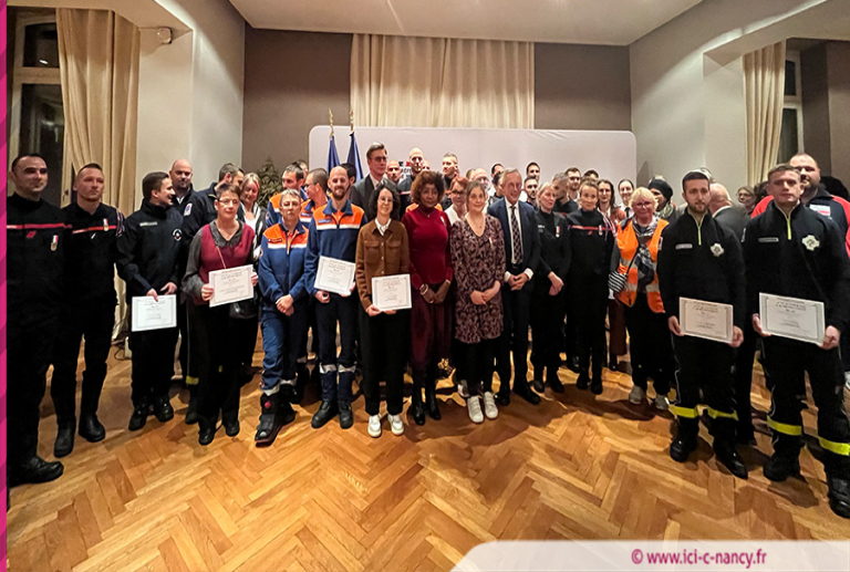 Nancy : 39 personnes décorées pour leur courage et leur dévouement après l’incendie de l’Ehpad Saint-Joseph