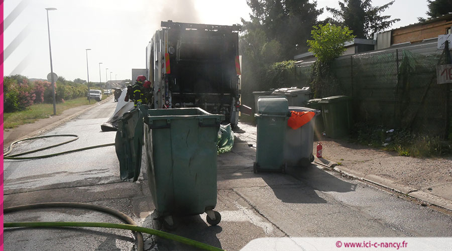 feu tomblaine5