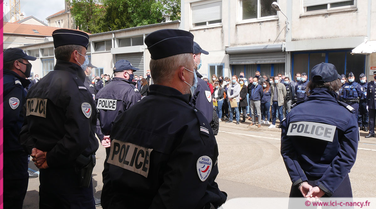 Ceremonie Morts Police3