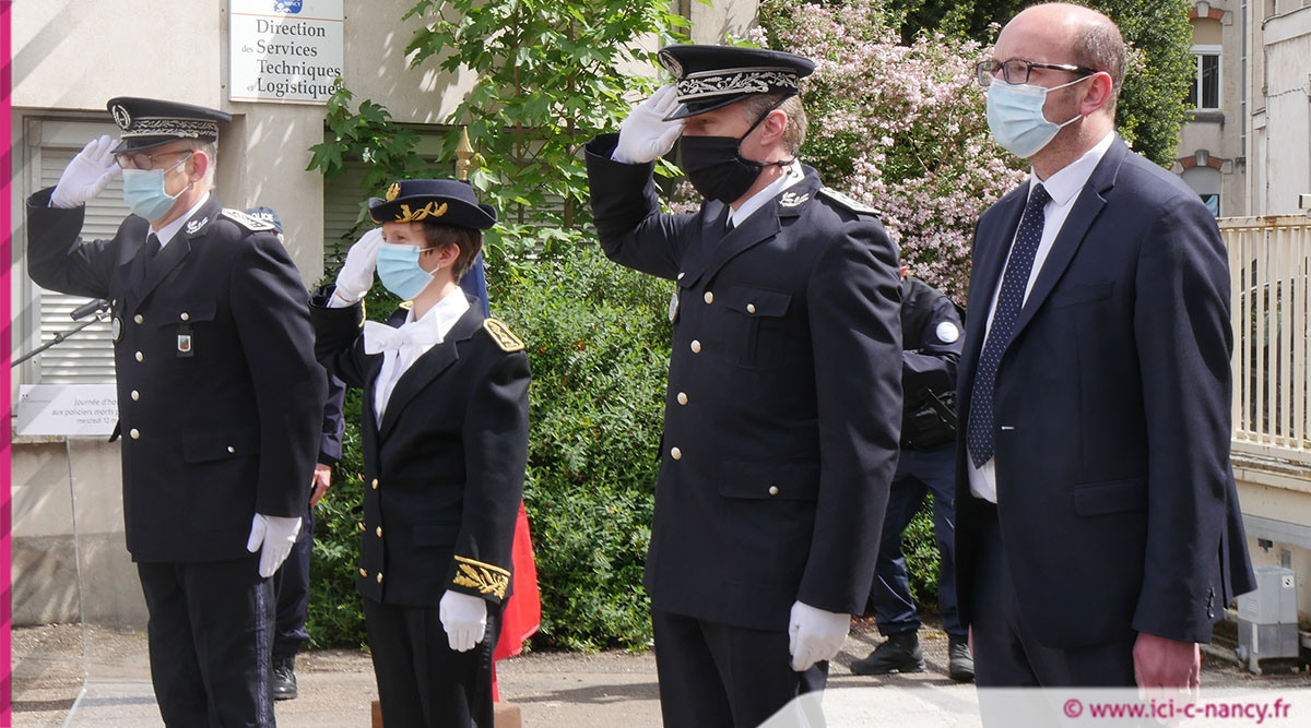Ceremonie Morts Police4