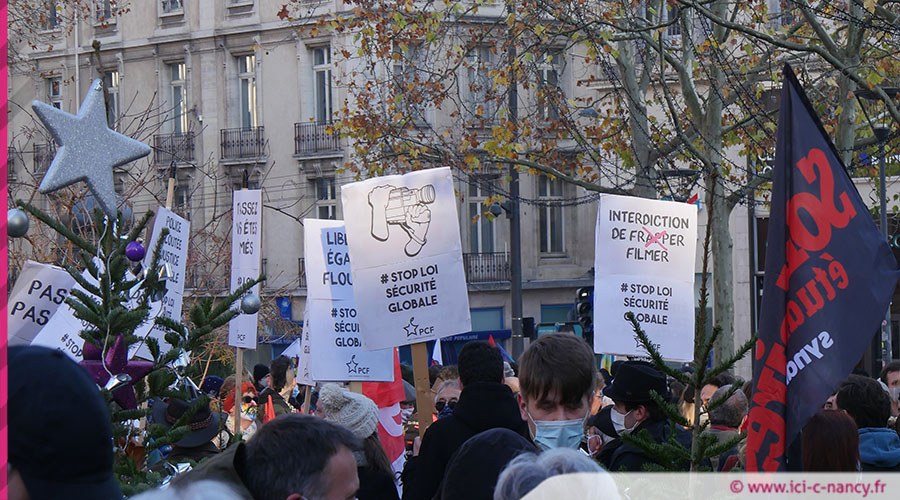Manif 281120