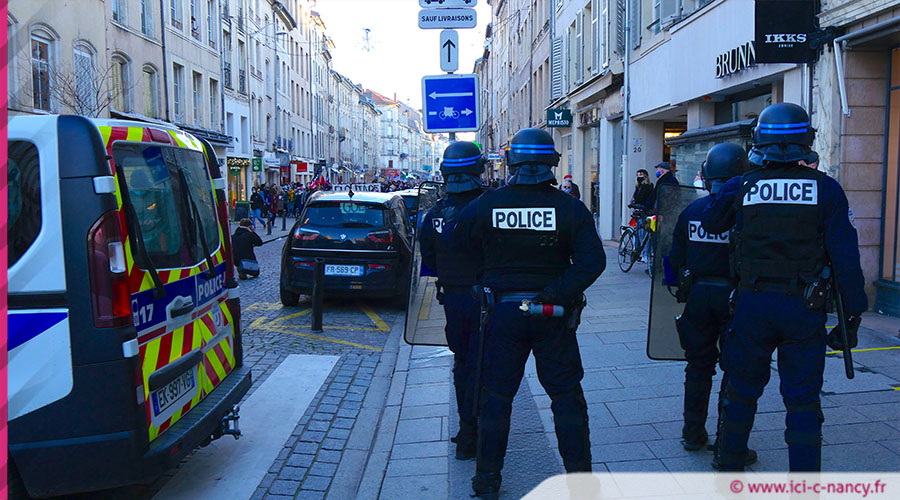 Manif281120 RueDominicains1