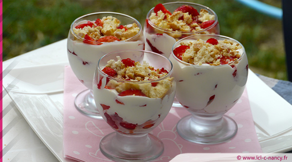 Verrine-Fraise-IcicNancy