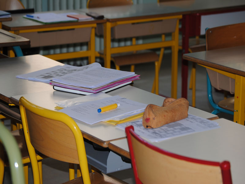 ECOLE-TABLES