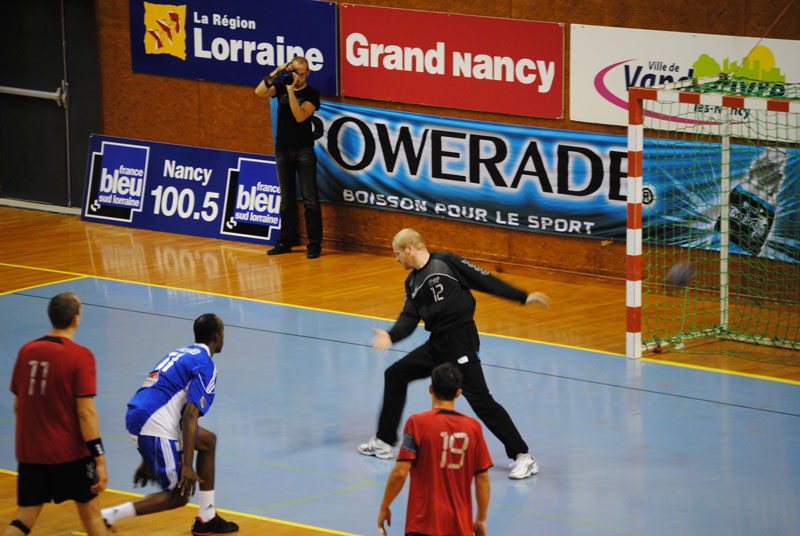 HAND-19