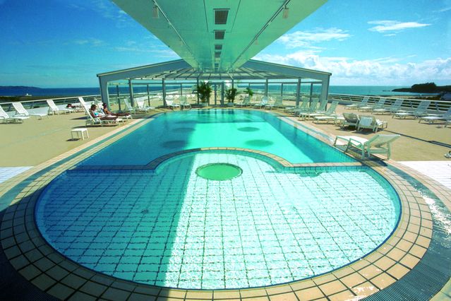 hotel-miramar-piscine2