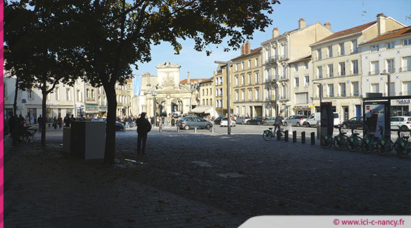 place.des.vosges.1013